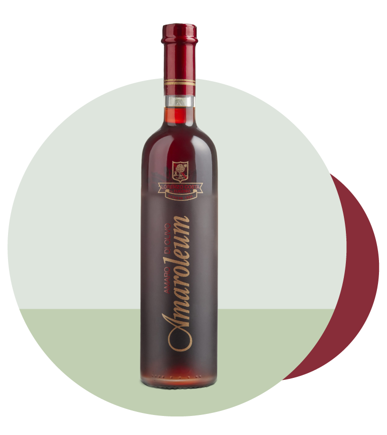 Amareolum Amaro di Olivo di Olio Costa. “Amaroleum” è un Amaro di olivo ottenuto seguendo un’antica ricetta tramandata nel tempo in casa Costa: un Amaro digestivo come fatto in casa.