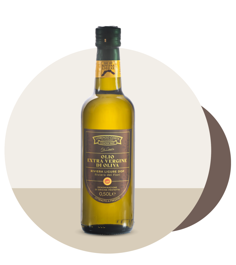 Olio Extravergine Riviera Ligure Dop di Olio Costa. Questo olio è conosciuto per la sua dolcezza e per la sua versatilità, che può essere impiegata per la lavorazione di tutti i piatti, compresi i dolci.